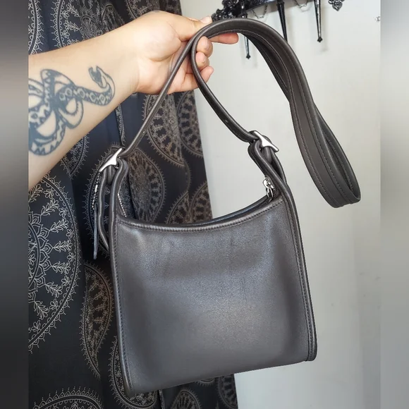 Vintage Coach Gray Small Legacy Zip 9997🩶